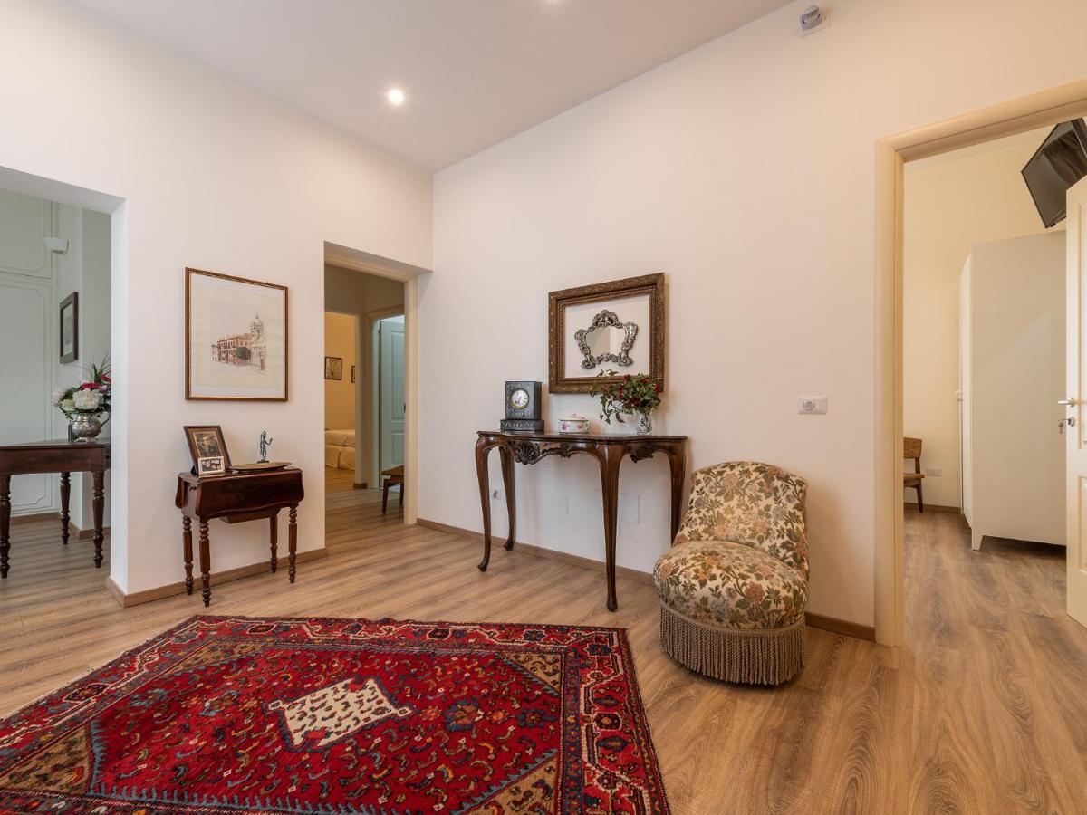 B&B Palazzo Merello Каляри Екстериор снимка