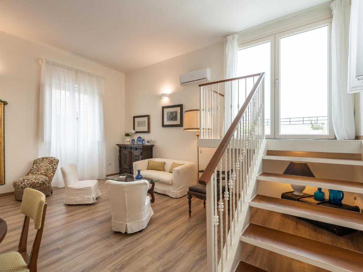 B&B Palazzo Merello Каляри Екстериор снимка