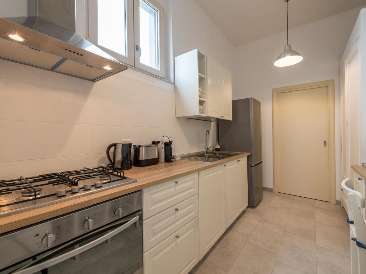 B&B Palazzo Merello Каляри Екстериор снимка