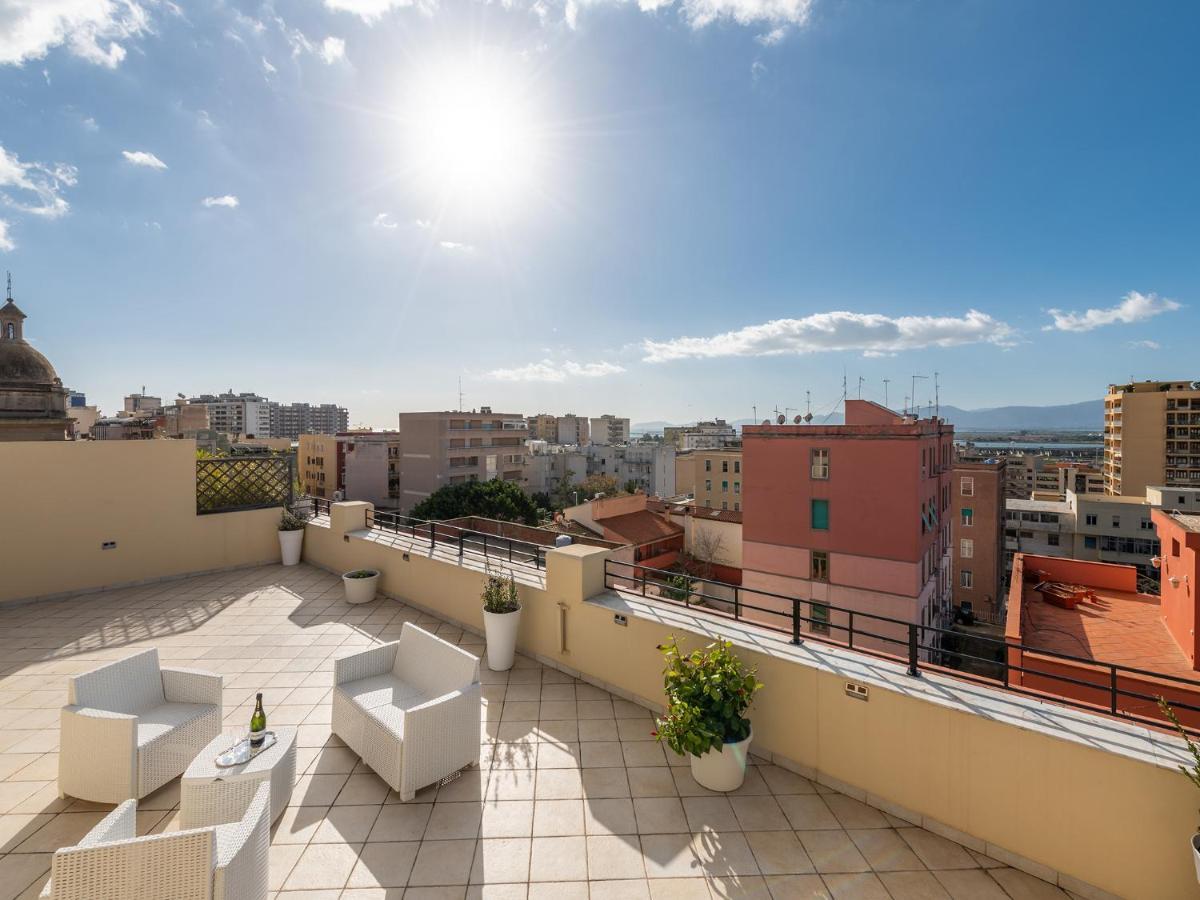 B&B Palazzo Merello Каляри Екстериор снимка