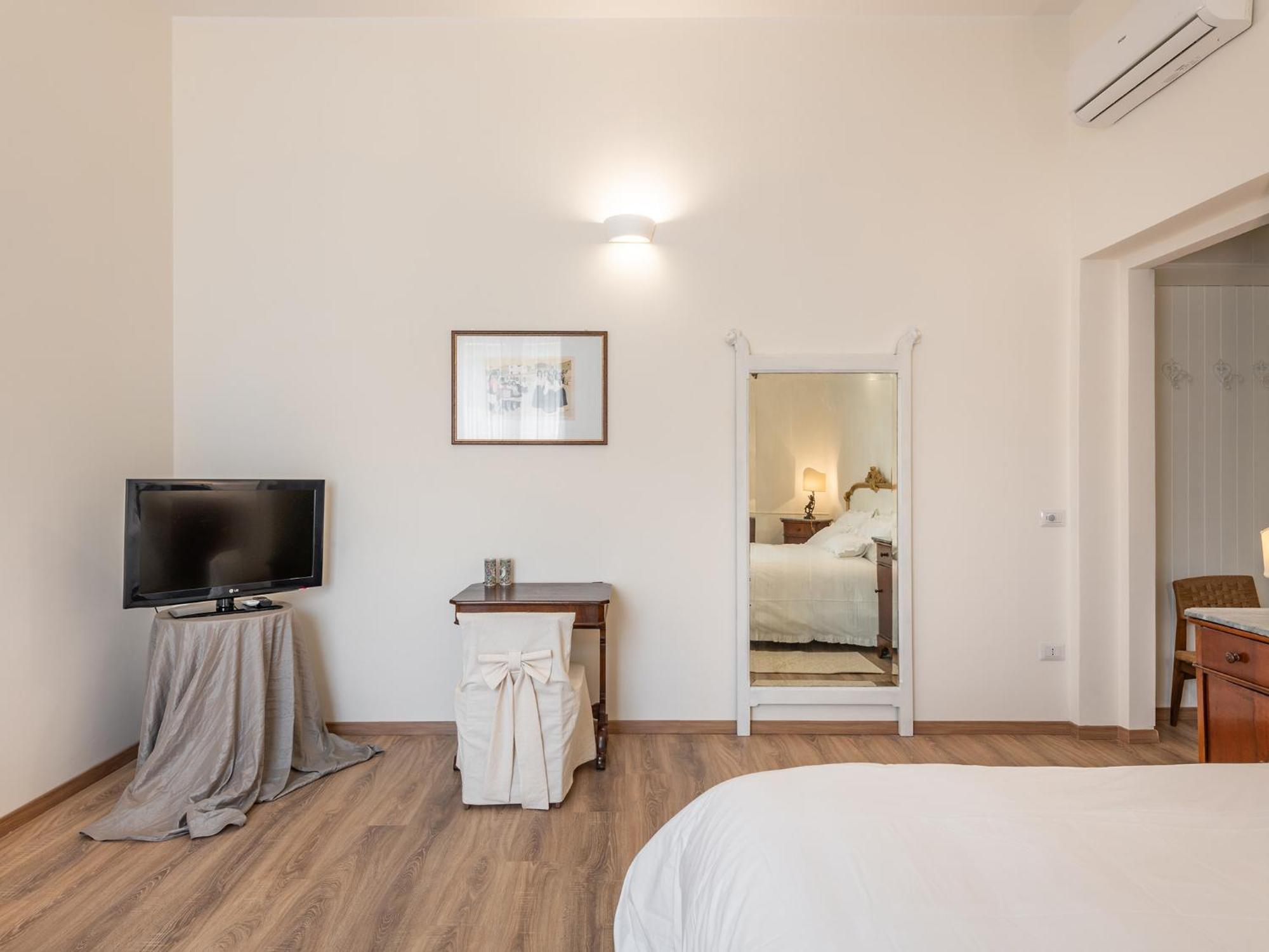 B&B Palazzo Merello Каляри Екстериор снимка